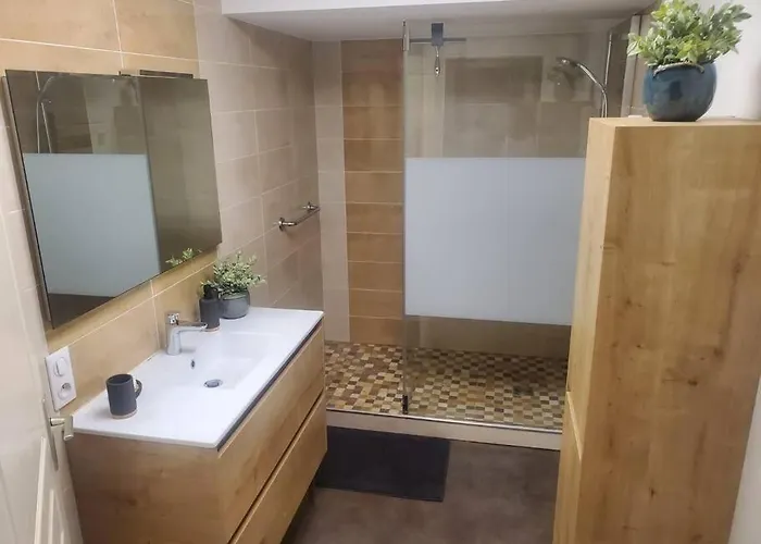 La Maison Du Puy 度假居 勒皮圣博内